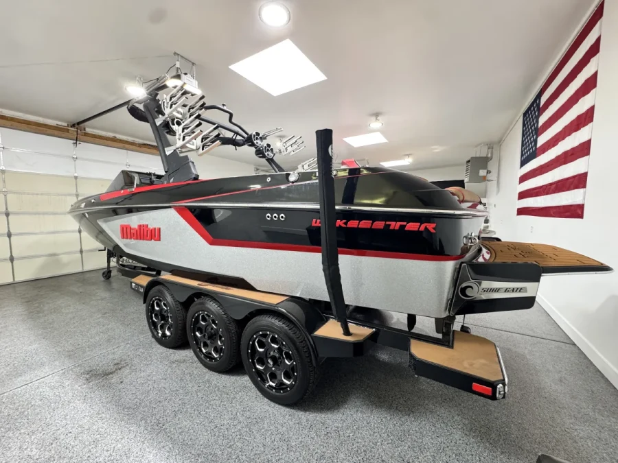 2021-malibu-wakesetter-24-mxz-137086-image2.webp