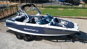 2021-mastercraft-x-star-137087-image1.webp