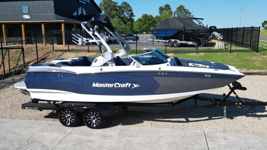 2021-mastercraft-x-star-137087-image9.webp
