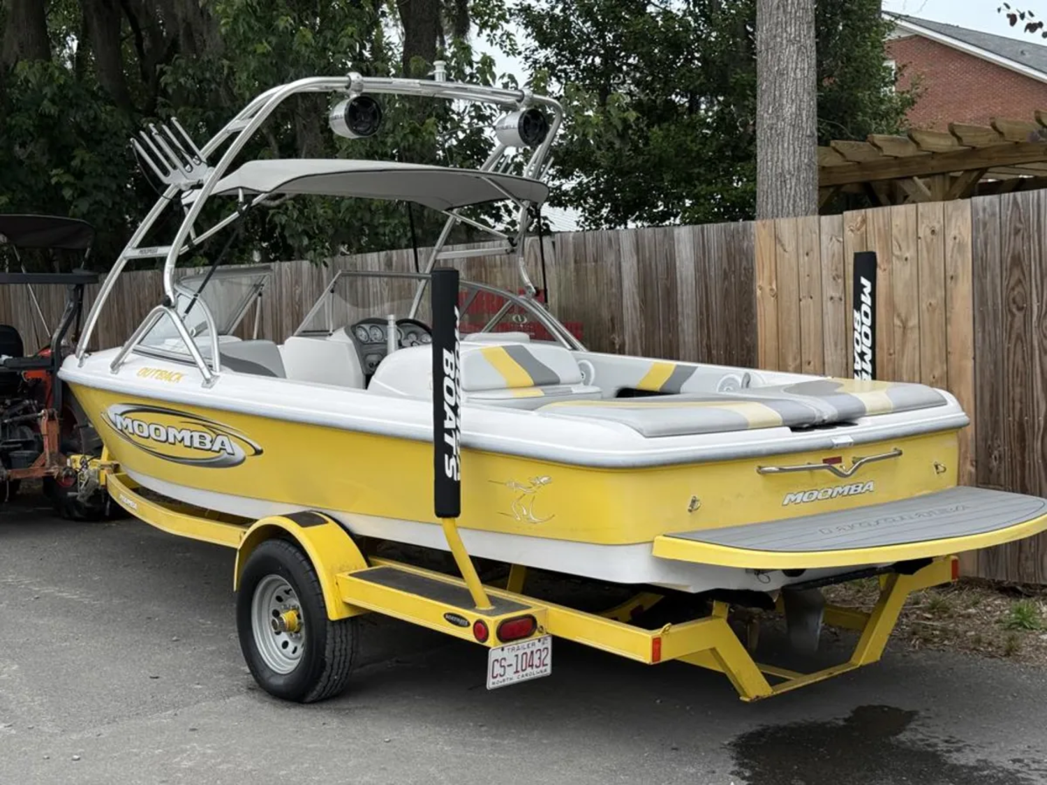 2003 Moomba Outback