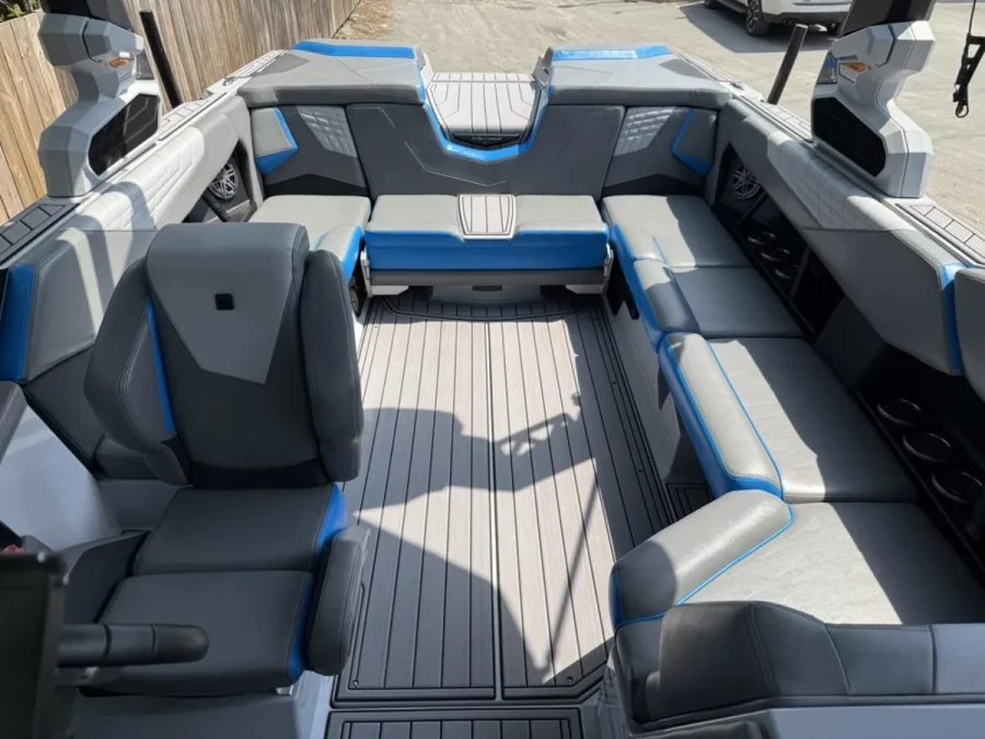 2023-nautique-s23-137105-image3.webp