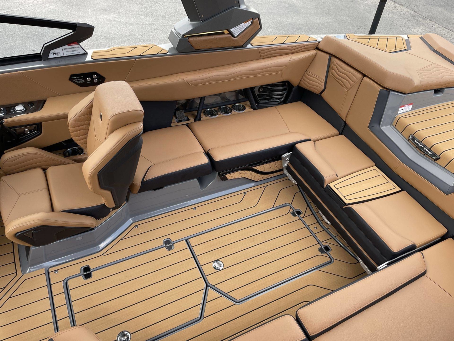 2026 Nautique G23