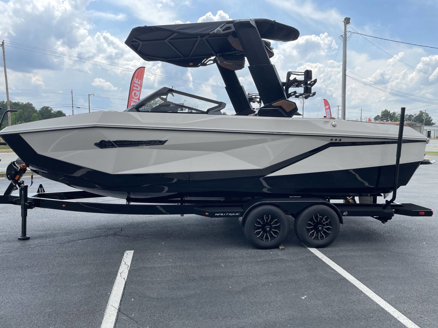2026 Nautique G23