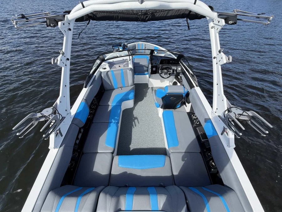 2025-malibu-wakesetter-22-lsv-137125-image12