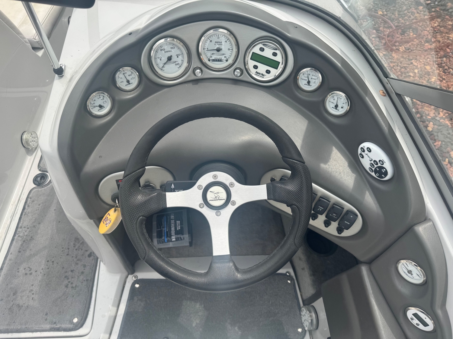 2004 Moomba Mobius LSV