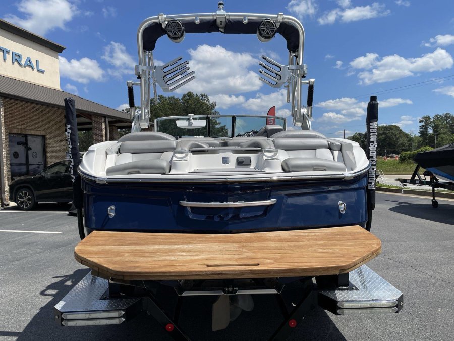 2016-mastercraft-x20-137147-image7