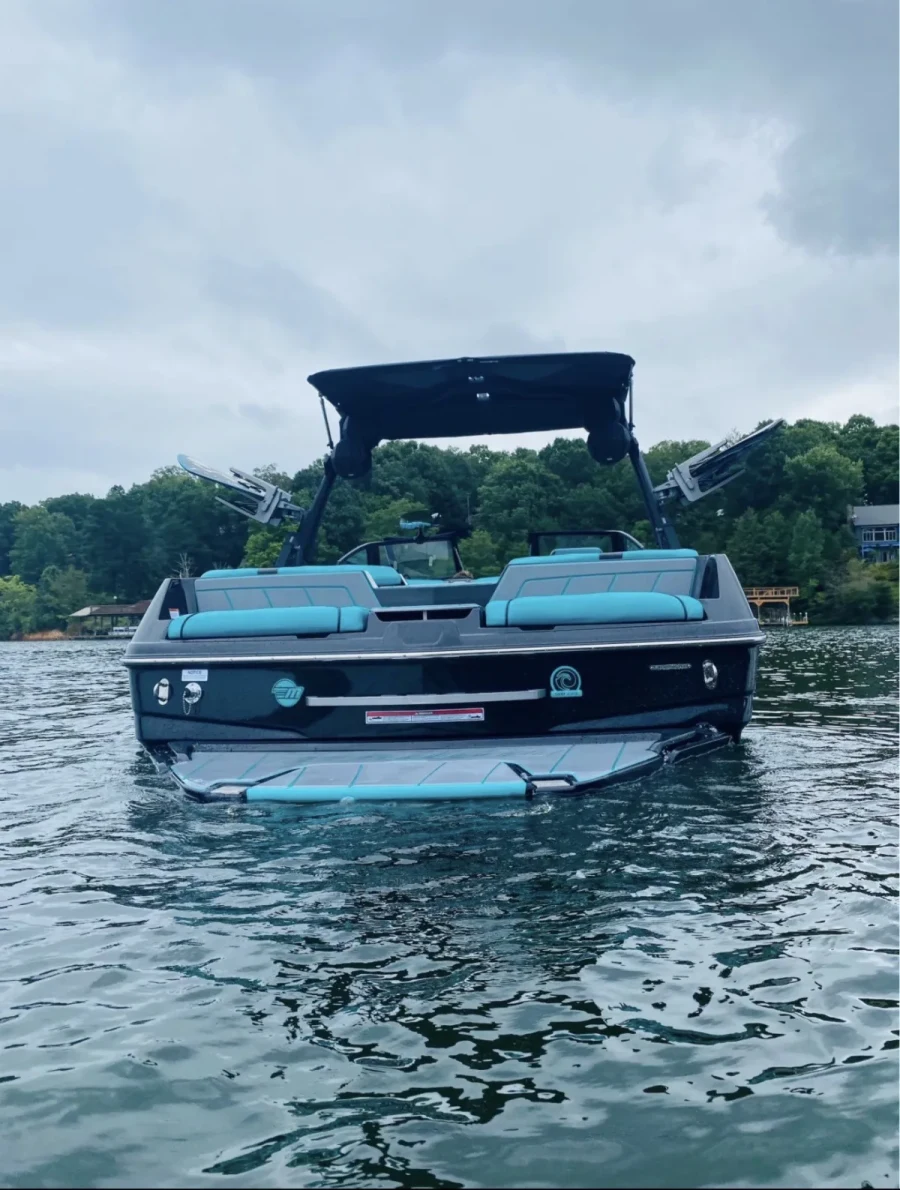 2022-malibu-wakesetter-23-lsv-137152-image3.webp