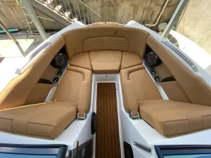 2021-mastercraft-x22-137159-image16.webp