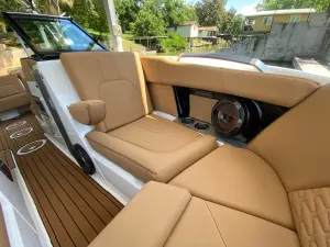 2021-mastercraft-x22-137159-image17.webp