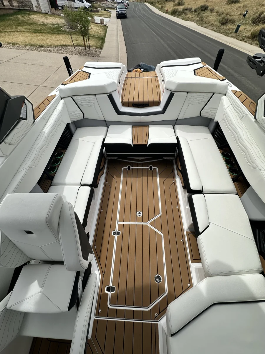 2026-nautique-g23-137161-image11.webp