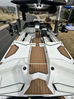 2026-nautique-g23-137161-image12.webp