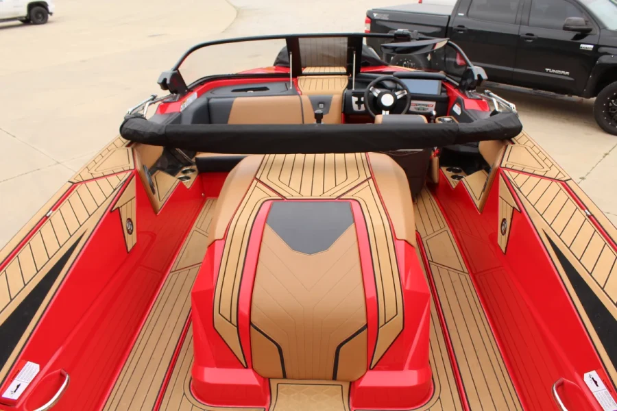 2024-nautique-ski-nautique-137179-image2.webp