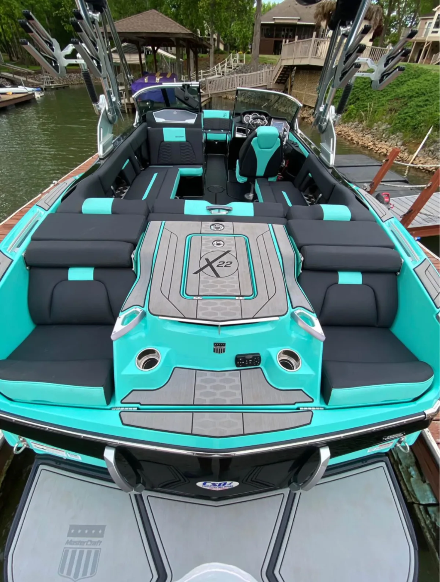 2020 MasterCraft X22
