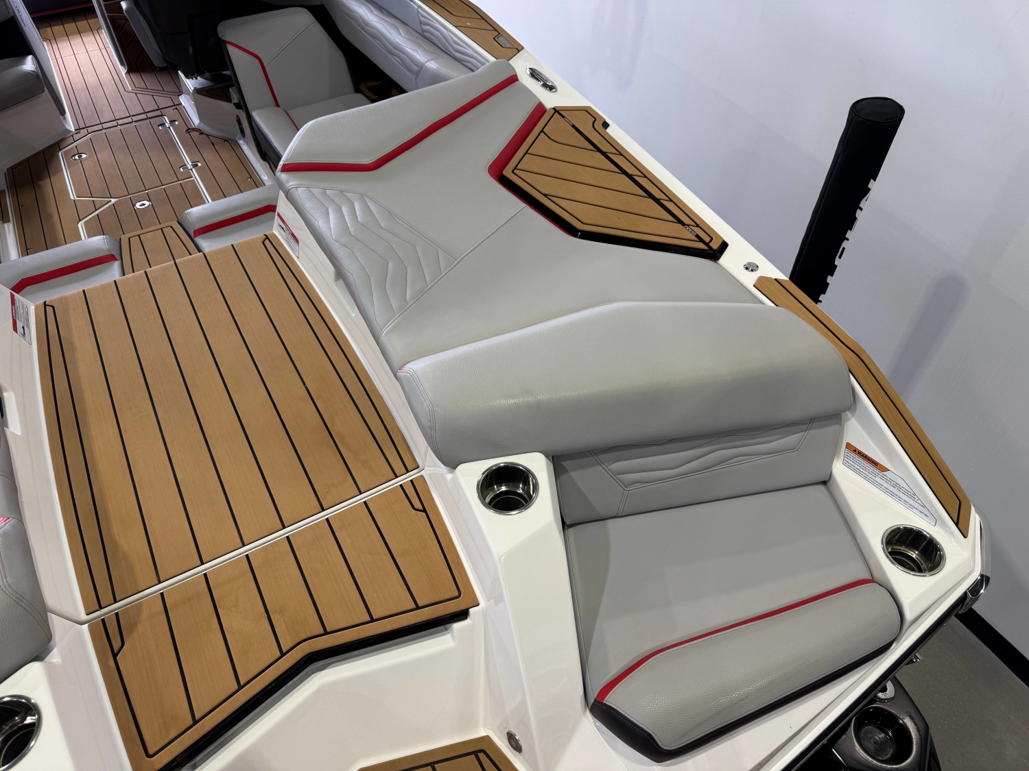 2025 Nautique Super Air Nautique G23
