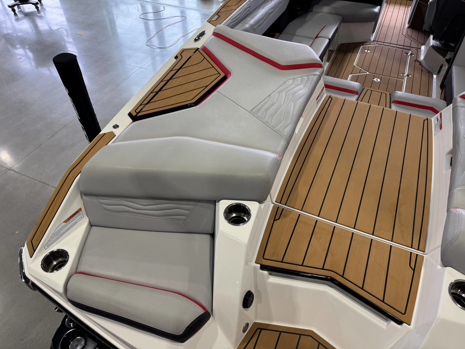 2025 Nautique Super Air Nautique G23