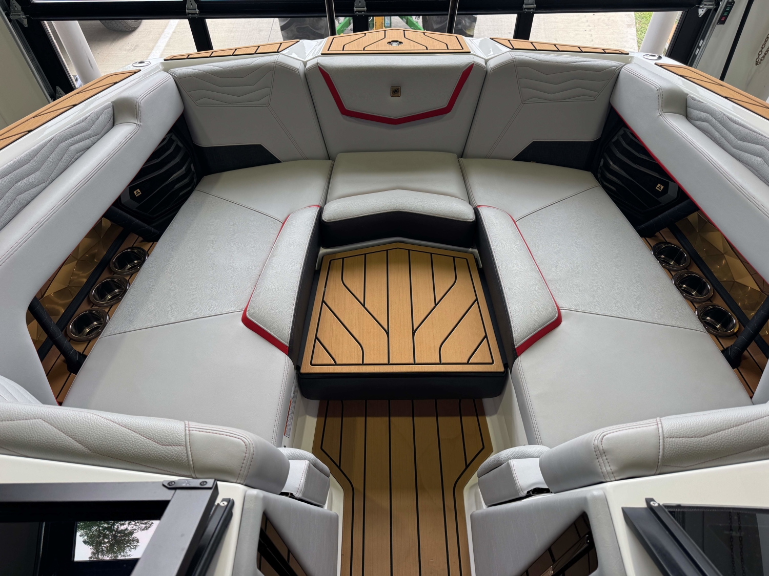 2025 Nautique Super Air Nautique G23