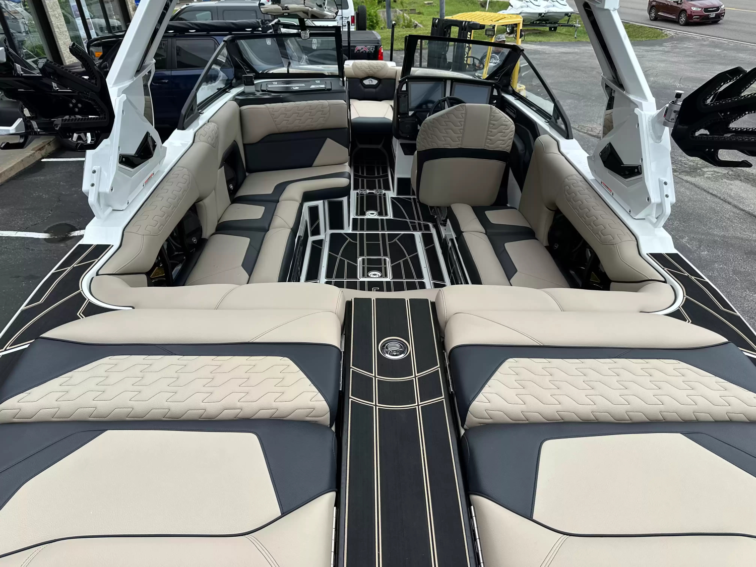 2026 Centurion Ri230