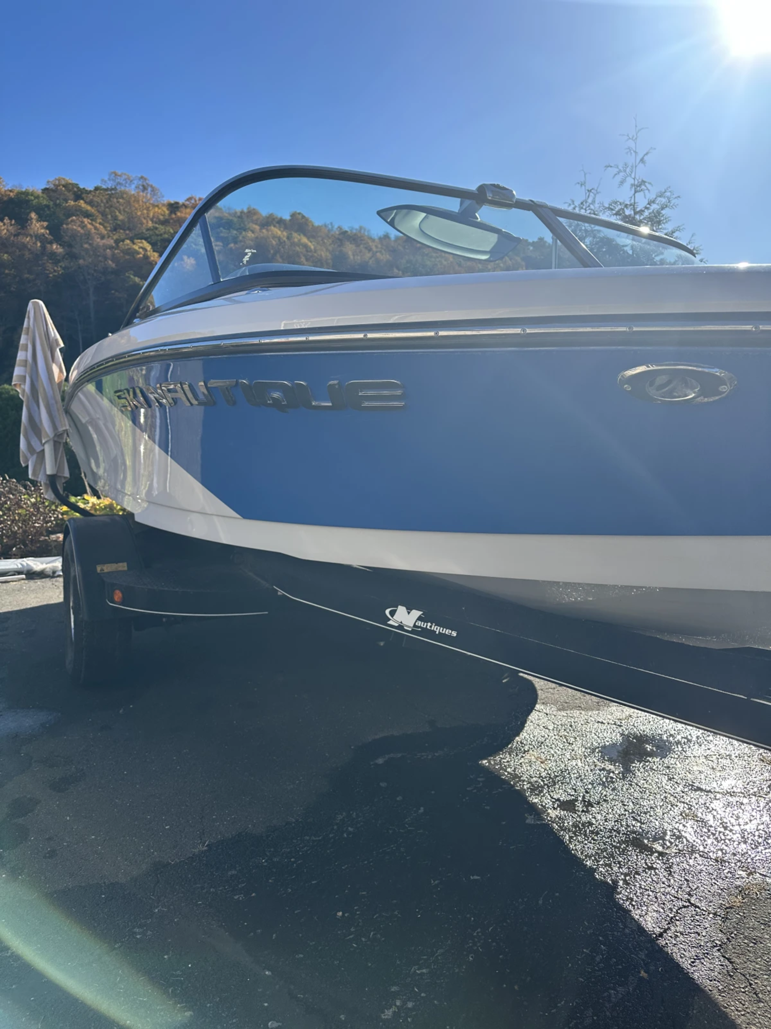 2011 Ski Nautique 200CB with 700 hours