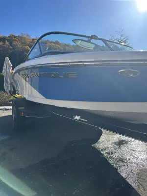 2011-nautique-ski-nautique-200-137239-image1.webp