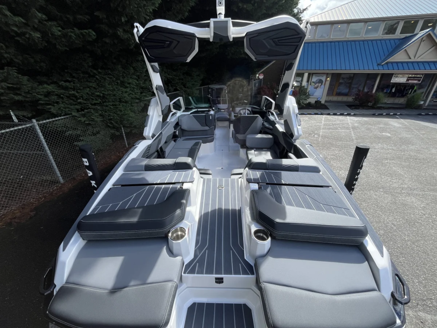 2027 MasterCraft X23