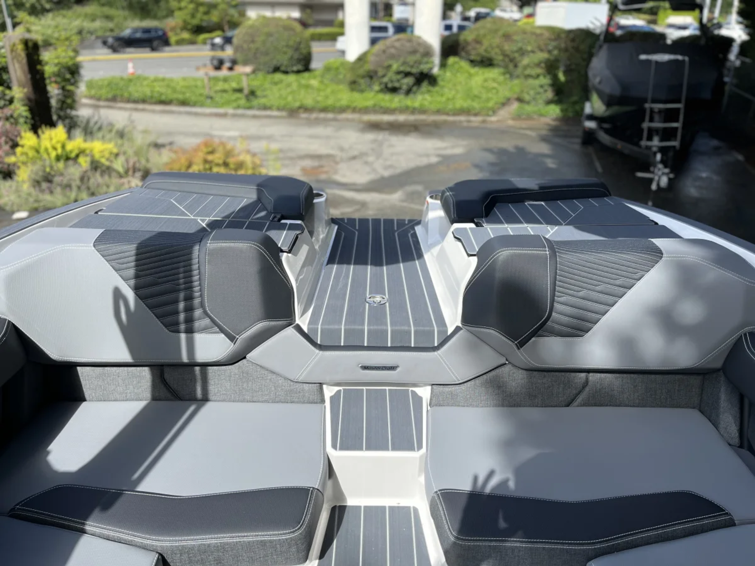 2027 MasterCraft X23