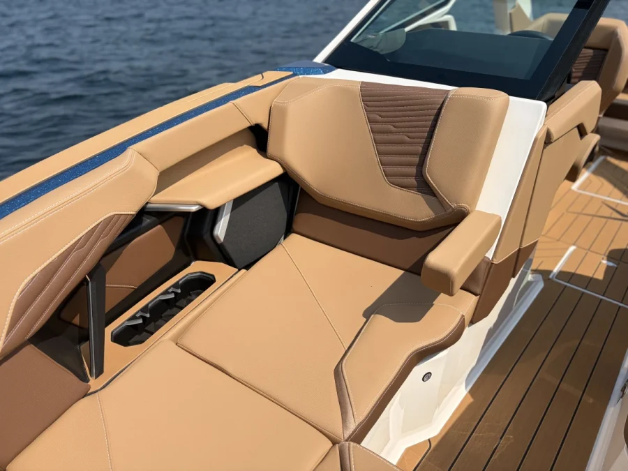 2027-mastercraft-x23-137246-image14.webp
