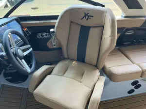 2027-mastercraft-xt23-137250-image9.webp