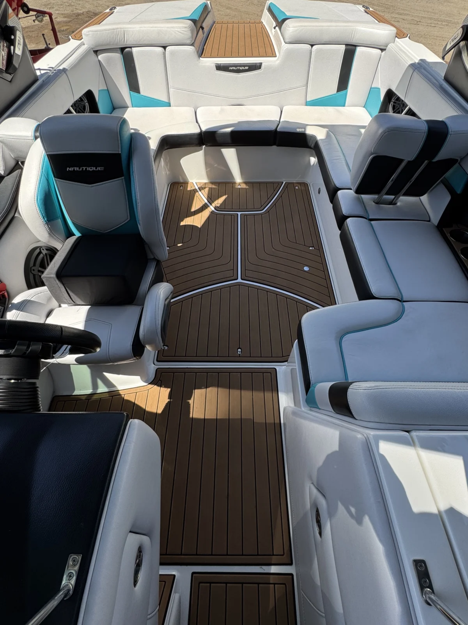 2017 Nautique Boats Super Air Nautique 230