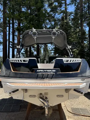 2017-nautique-super-air-nautique-230-137282-image7.webp