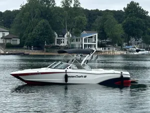 2018-mastercraft-xt25-137285-image0_163211.webp
