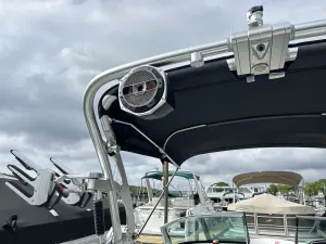 2018-mastercraft-xt25-137285-image14.webp