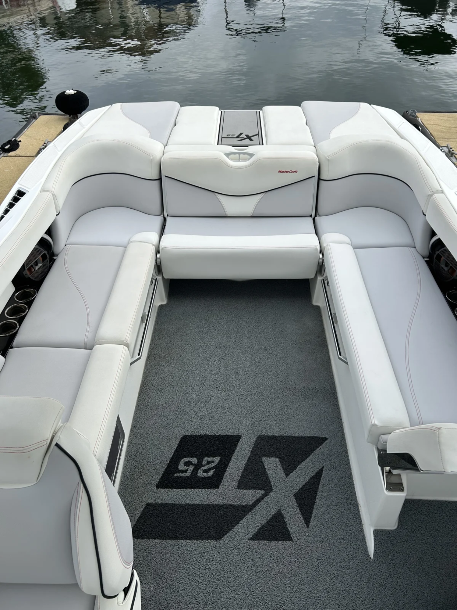 2018 Mastercraft Boats XT25 Prem Audio Dual Screens Ilmor 6000 GDI