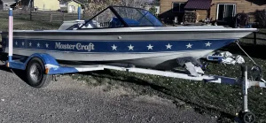 1984-mastercraft-stars-and-stripes-137286-image0.webp
