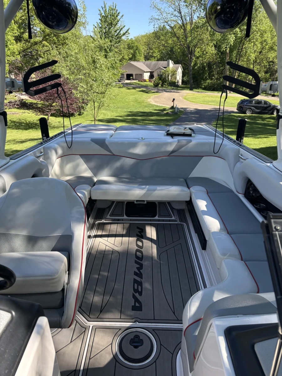 2018-moomba-craz-137288-image6.webp
