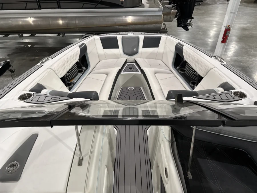 2019-nautique-g25-137363-image2.webp