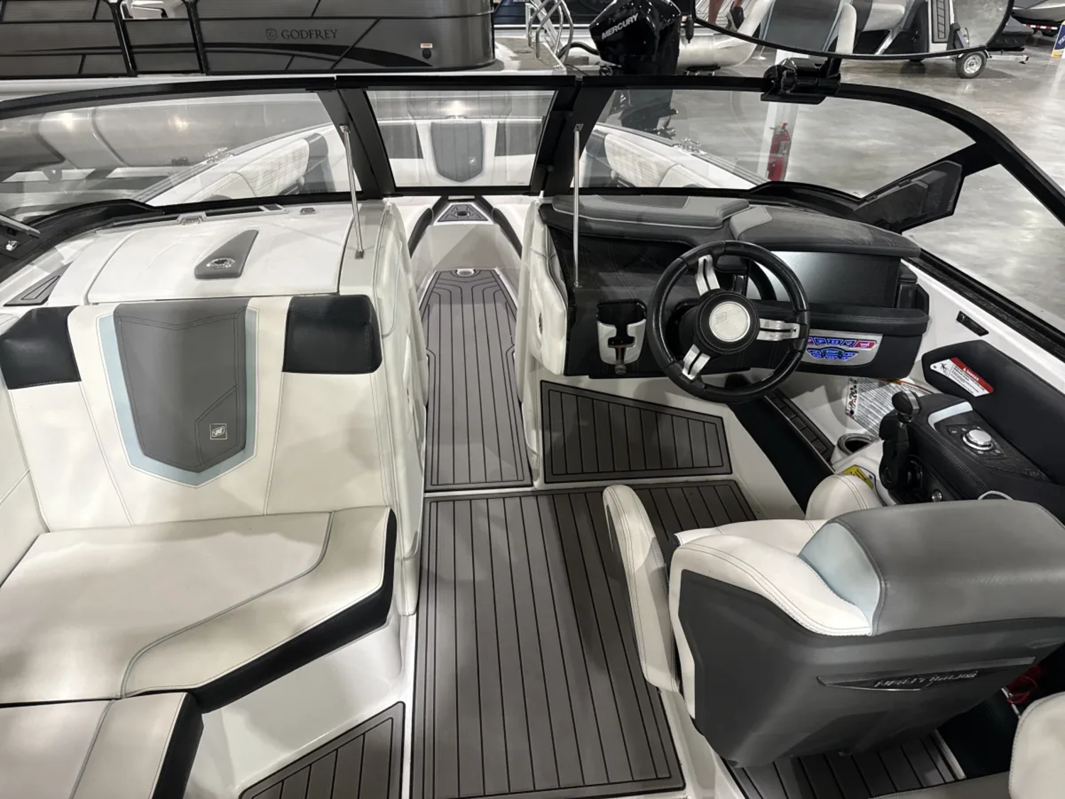 2019 NAUTIQUE G25