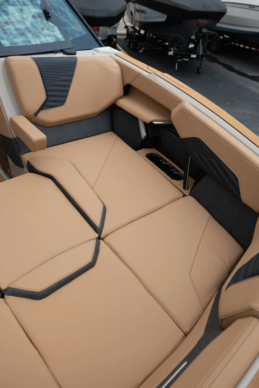 2026-mastercraft-x24-137375-image17.webp