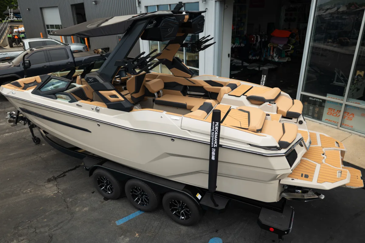 2026 MASTERCRAFT X24 STONE AND COOLFEEL BEACH TAN LOADED