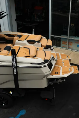 2026-mastercraft-x24-137375-image5.webp