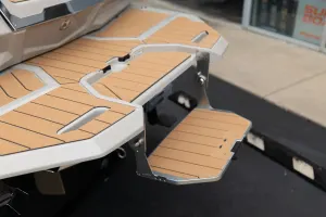 2026-mastercraft-x24-137375-image6.webp
