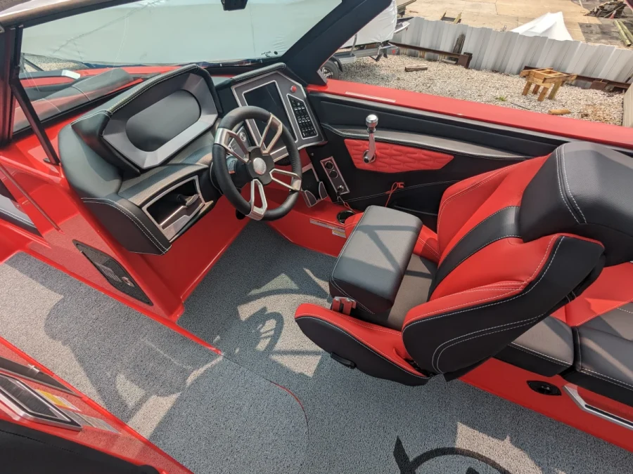 2023-mastercraft-x22-137377-image9.webp
