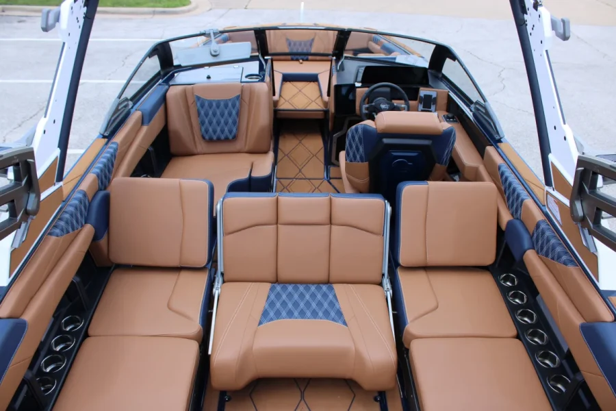 2026-malibu-m230-137379-image11.webp