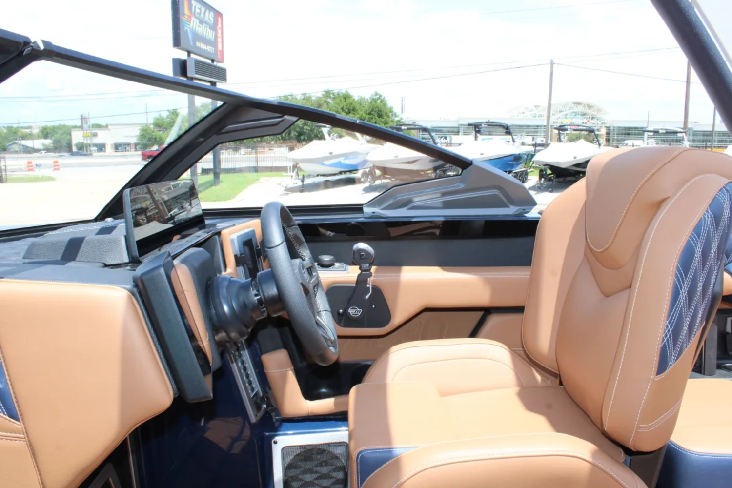 2026 Malibu M230