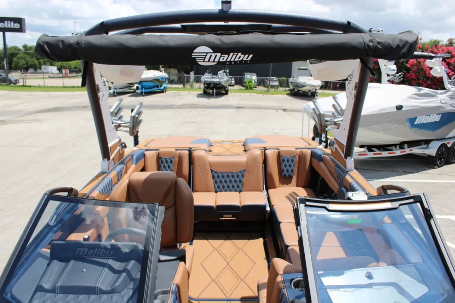 2026-malibu-m230-137379-image19.webp