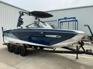 2022-nautique-g23-137401-image1.webp
