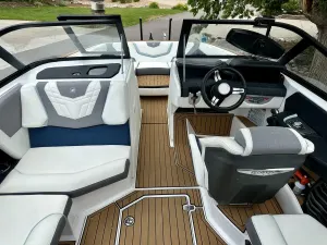 2022-nautique-g23-137401-image15.webp