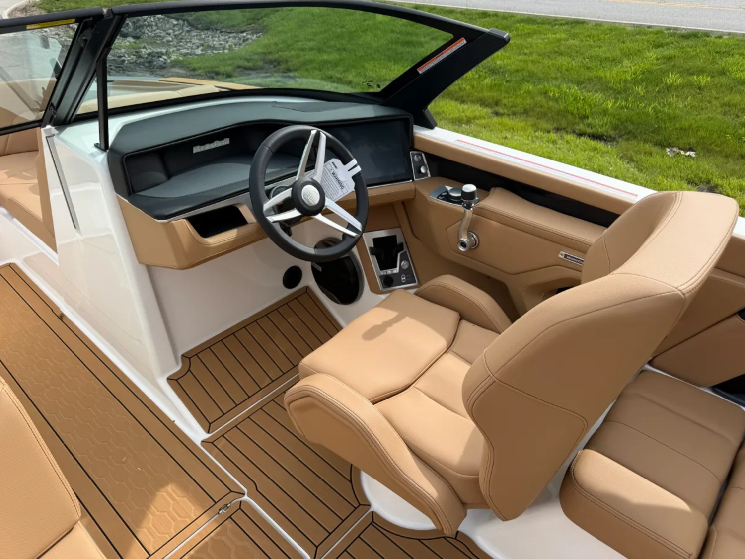 2026 MasterCraft XT22
