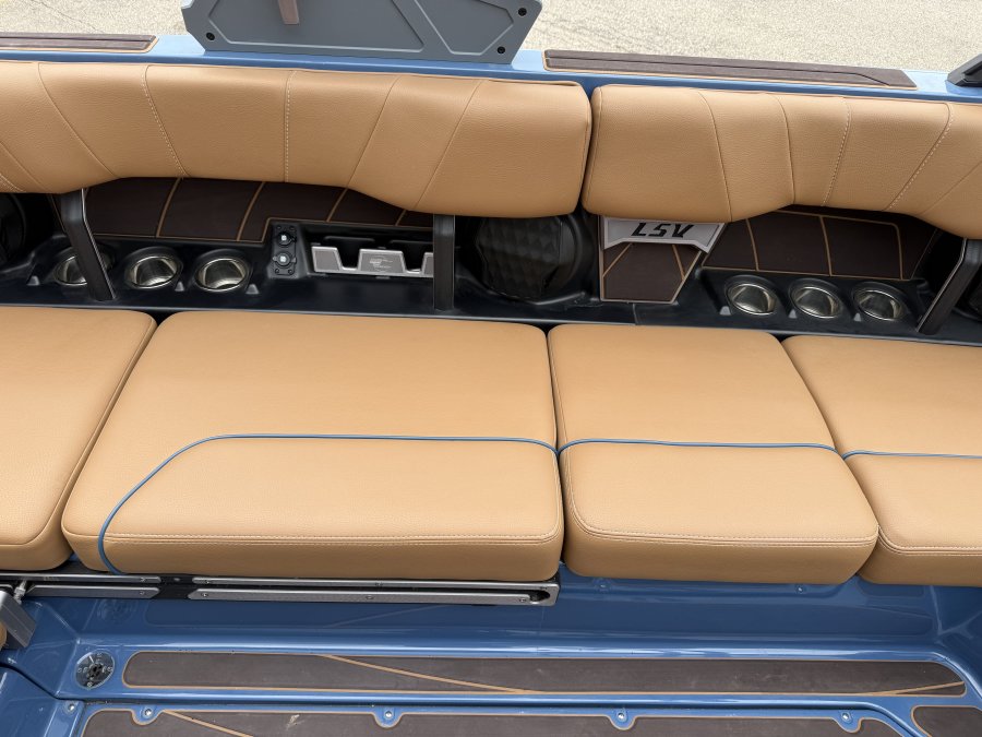 2022-malibu-wakesetter-23-lsv-137436-image16