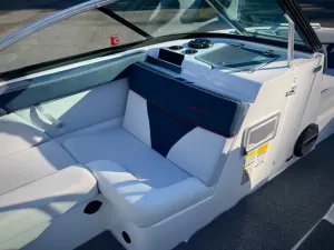 2021-mastercraft-xt22-137443-image8.webp