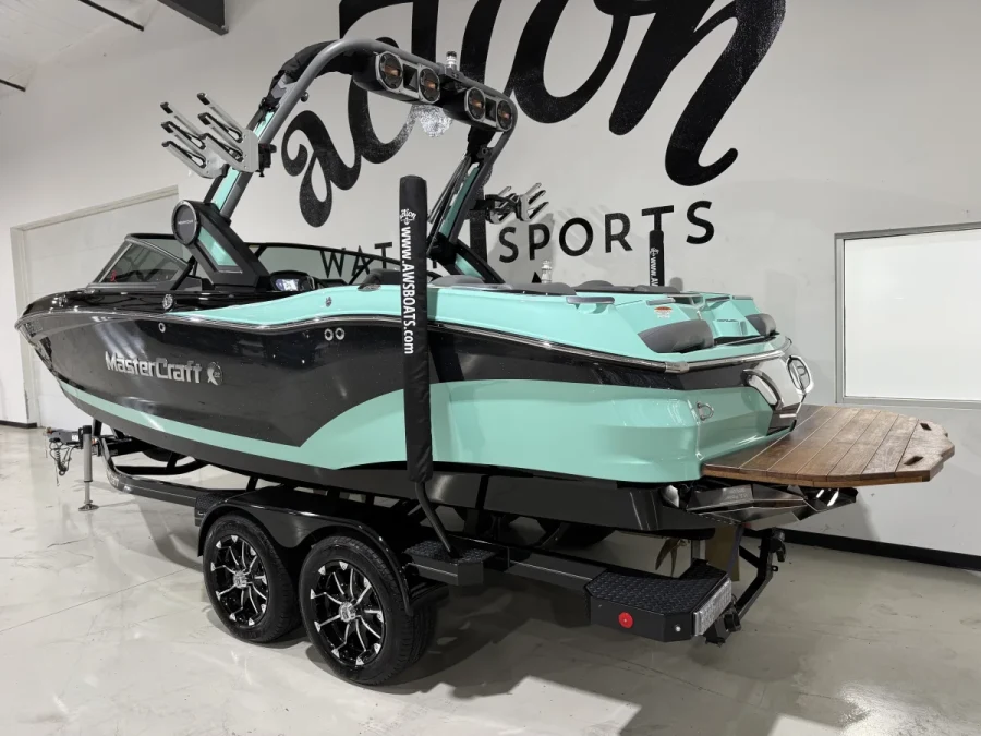 2022-mastercraft-x22-137450-image10.webp